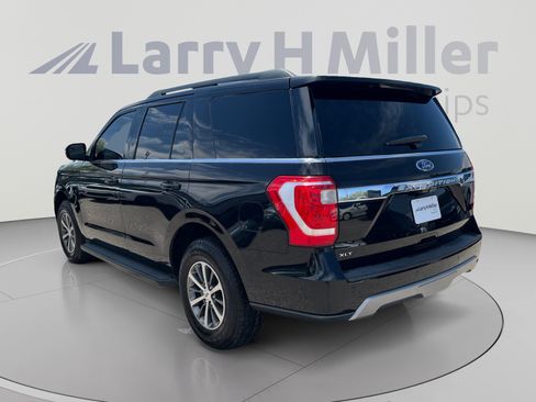 Used 2019 Ford Expedition XLT AWD/4WD image 3