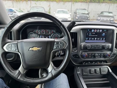 Used 2017 Chevrolet Silverado 1500 LTZ Z71 w/ LTZ Plus Package AWD/4WD image 20