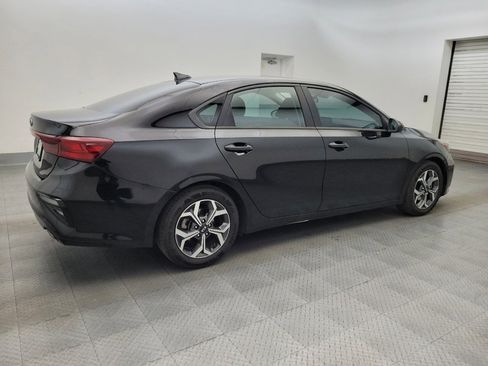 Used 2021 Kia Forte LXS FWD image 10