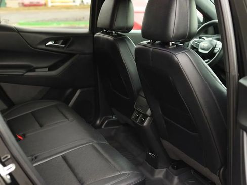 Used 2026 Chevrolet Equinox LT w/ Convenience Package II image 44