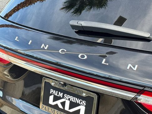 Used 2022 Lincoln Corsair Reserve w/ Elements Package image 26