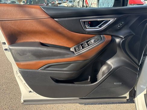 Used 2023 Subaru Forester Touring image 21