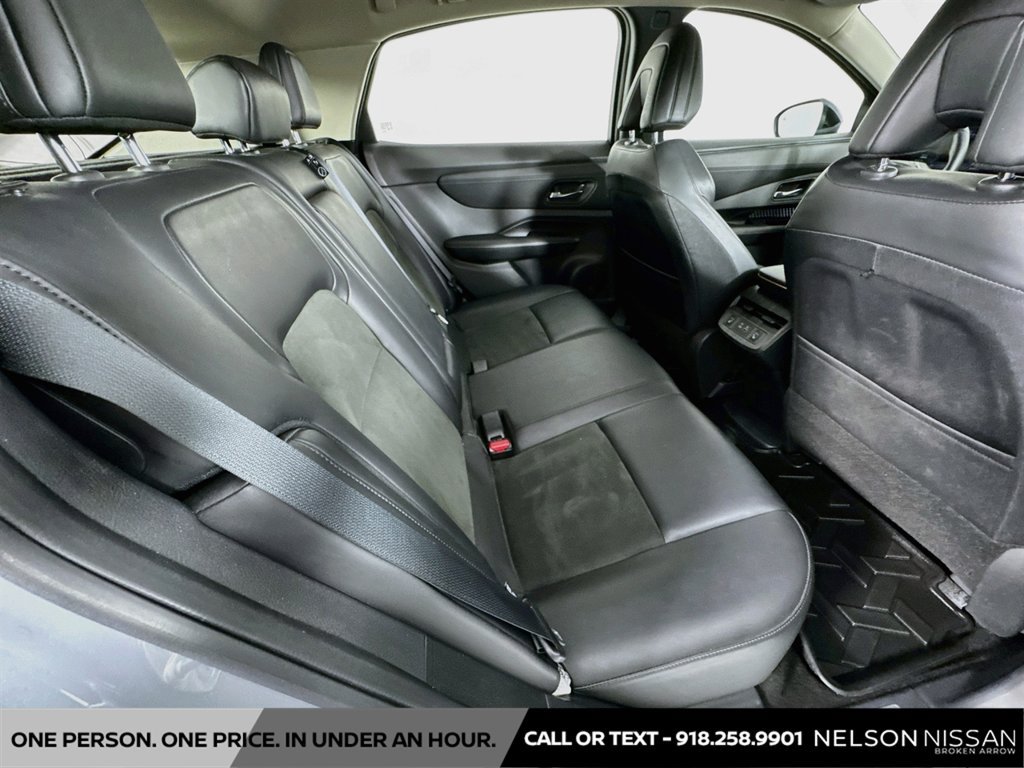Certified 2023 Nissan Ariya AWD image 26
