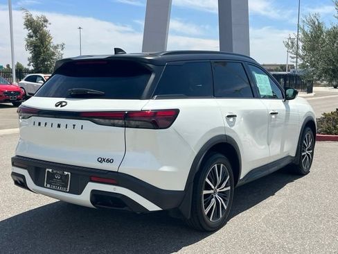 Certified 2022 INFINITI QX60 Sensory w/ Cargo Package FWD image 5