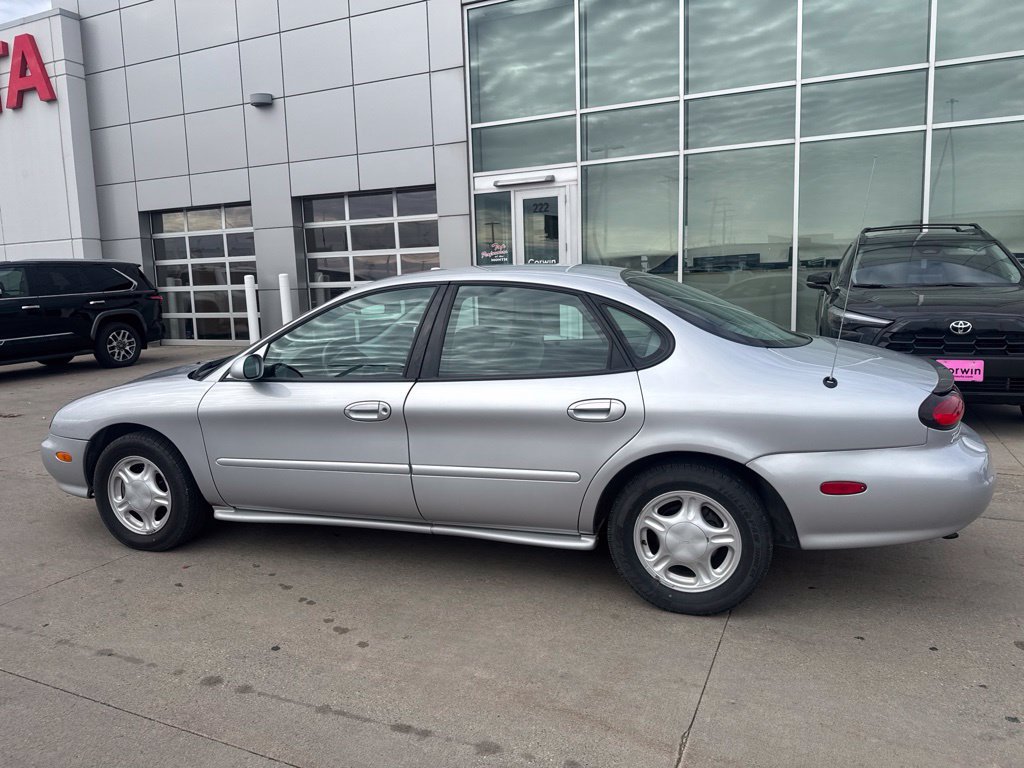 Used 1998 Ford Taurus LX FWD image 10