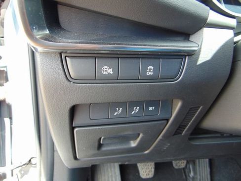 Used 2024 MAZDA MAZDA3 s FWD image 18