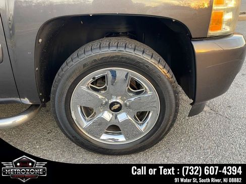 Used 2011 Chevrolet Silverado 1500 LT w/ Texas Edition RWD image 35