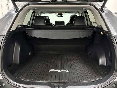 Certified 2019 Toyota RAV4 XLE Premium image 27