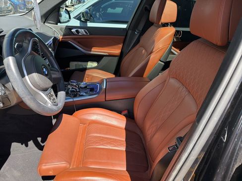 Used 2023 BMW X5 xDrive40i w/ Executive Package image 4