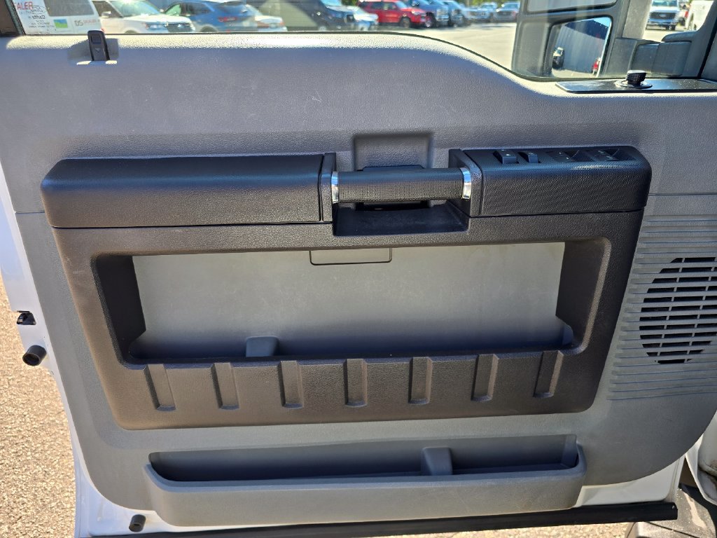 Used 2014 Ford F350 XL w/ Power Equipment Group AWD/4WD image 7