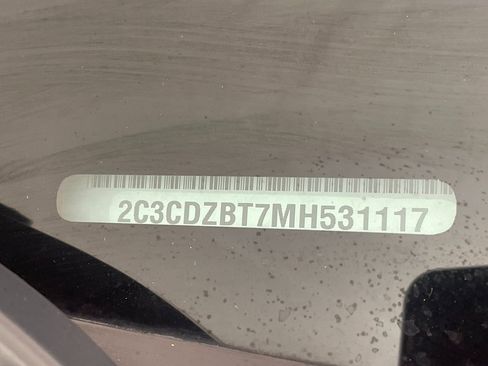 Used 2021 Dodge Challenger R/T w/ Plus Package image 28