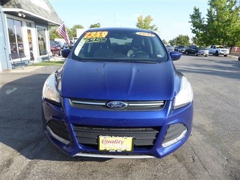 Used 2014 Ford Escape SE image 4