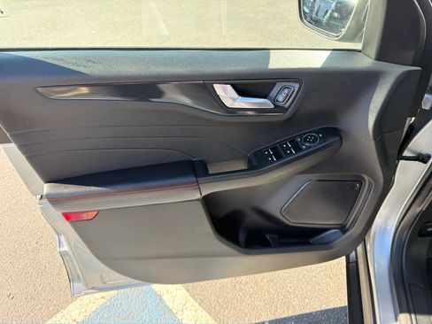 Used 2024 Ford Escape ST-Line image 22