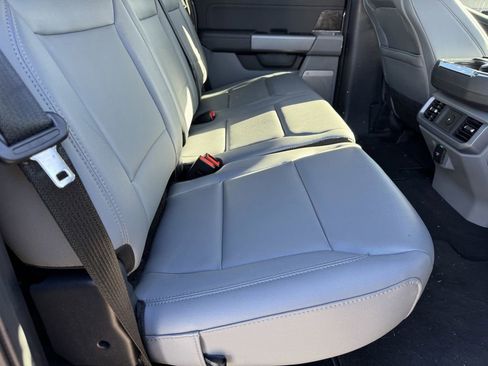 Used 2025 Ford F150 Lightning Flash AWD/4WD image 8