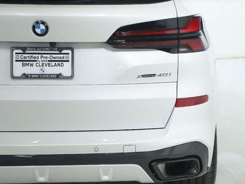 Certified 2025 BMW X5 xDrive40i w/ M Sport Package AWD/4WD image 44