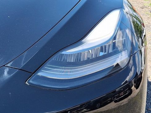 Used 2020 Tesla Model Y Long Range AWD/4WD image 9