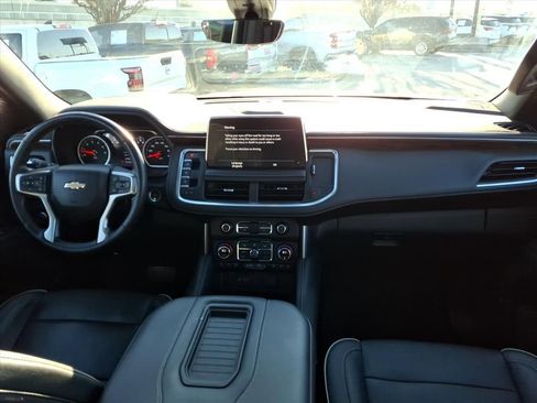 Used 2021 Chevrolet Tahoe Premier w/ Premium Package image 14