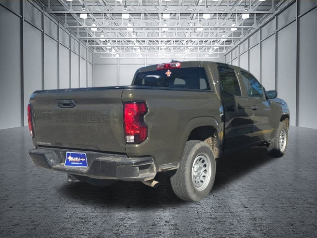 Used 2023 Chevrolet Colorado W/T RWD image 6