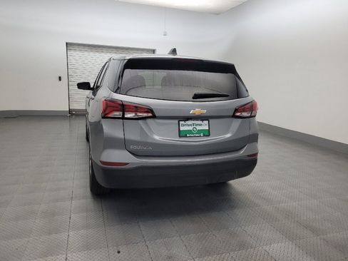 Used 2023 Chevrolet Equinox LS w/ LS Convenience Package FWD image 6