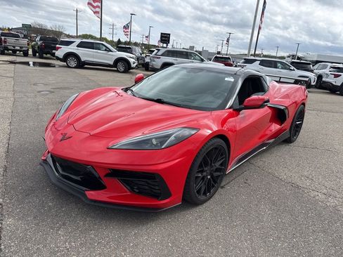 Used 2022 Chevrolet Corvette Stingray Preferred Conv w/ Z51 Performance Package RWD image 4