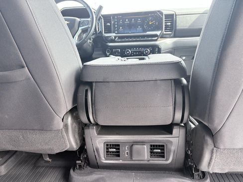 Used 2026 Chevrolet Silverado 2500 LT AWD/4WD image 23