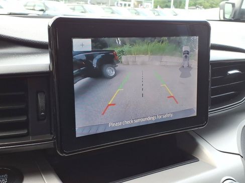 Certified 2023 Ford Explorer XLT AWD/4WD image 17