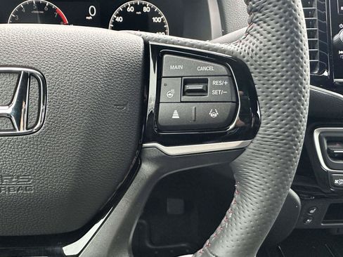 New 2026 Honda Ridgeline Black Edition image 13