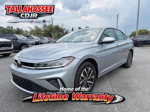 Used 2025 Volkswagen Jetta S FWD image 8