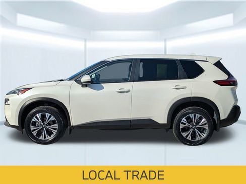 Certified 2023 Nissan Rogue SV image 2