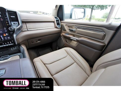 Used 2019 RAM 1500 Limited RWD image 11