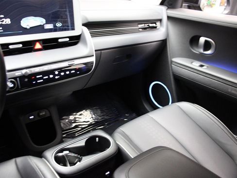 Used 2023 Hyundai Ioniq 5 SEL w/ Cargo Package image 39