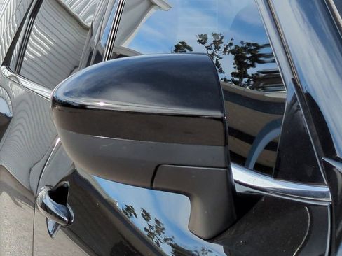 Certified 2024 Nissan Pathfinder S image 12