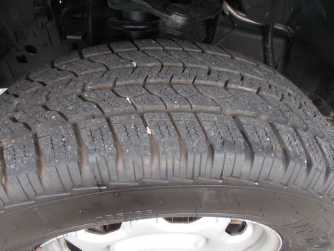 Used 2013 Ford F150 XL w/ XL Plus Pkg RWD image 12