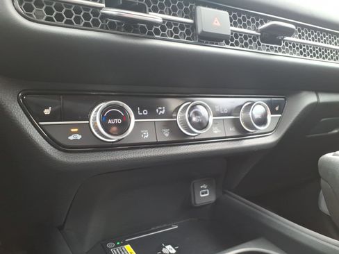 Certified 2025 Honda HR-V EX-L image 20