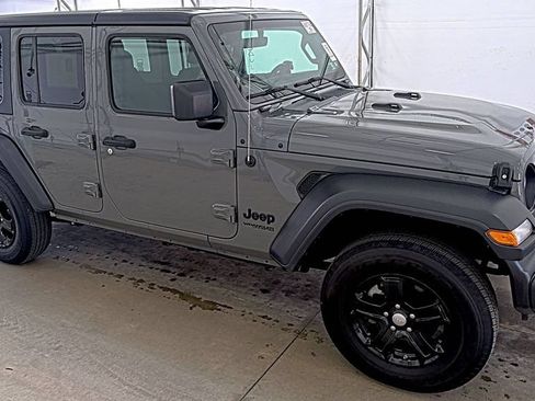 Used 2022 Jeep Wrangler Unlimited Sport AWD/4WD image 3