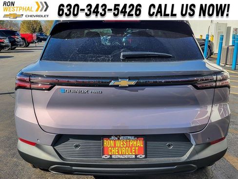 New 2026 Chevrolet Equinox EV LT image 5