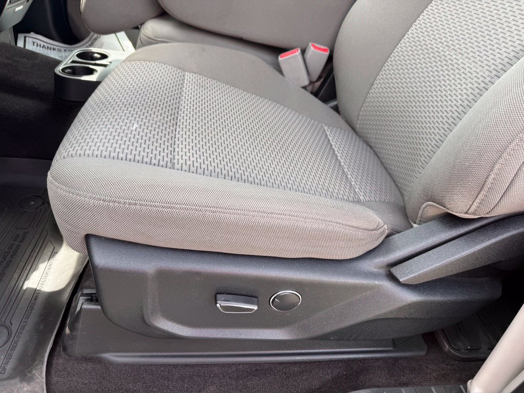 Used 2017 Ford F150 XLT w/ Equipment Group 301A Mid AWD/4WD image 12