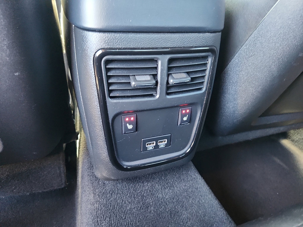 Used 2022 Dodge Charger R/T w/ Plus Group RWD image 20