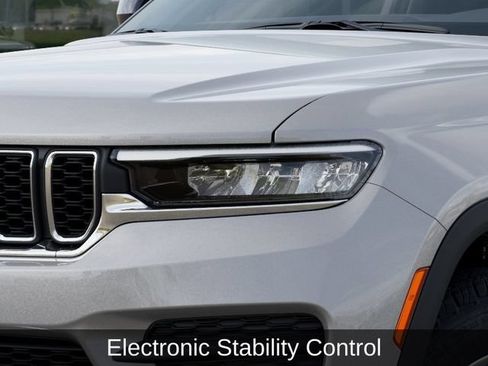 New 2026 Jeep Grand Cherokee Laredo X AWD/4WD image 14