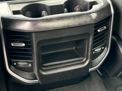 Used 2022 RAM 1500 Big Horn AWD/4WD image 15