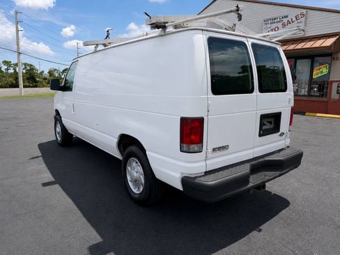 Used 2008 Ford E-250 and Econoline 250 RWD image 3