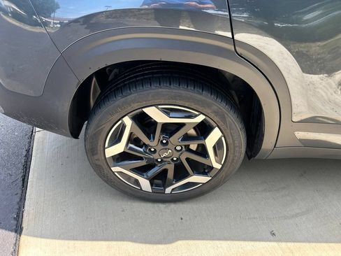 Certified 2024 Kia Seltos SX w/ SX Sunroof Package AWD/4WD image 8