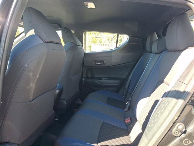 Certified 2022 Toyota C-HR XLE FWD image 20