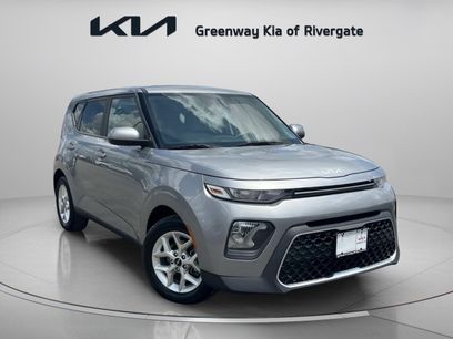 Used 2022 Kia Soul LX w/ Technology Package