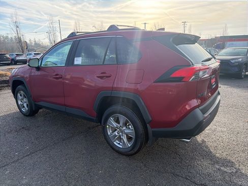 New 2025 Toyota RAV4 XLE image 3