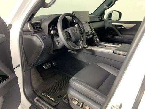 Used 2024 Lexus LX 600 F Sport image 20