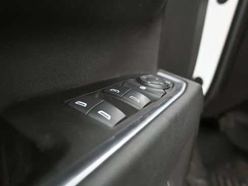 Used 2025 Chevrolet Silverado 2500 LT image 10