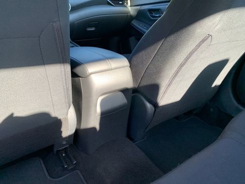 Used 2024 Nissan Sentra S FWD image 23