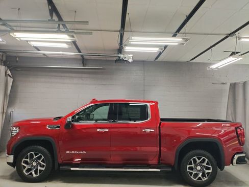 New 2026 GMC Sierra 1500 SLT w/ SLT Premium Package AWD/4WD image 15