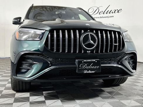 Used 2025 Mercedes-Benz GLE 53 AMG 4MATIC w/ 3rd Row Seat Package image 31